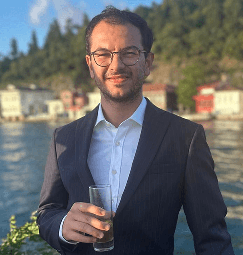 Ahmet Uysal portresi