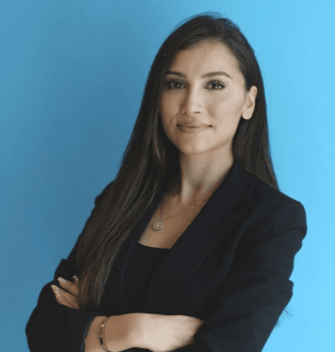 Cennet Dönmez portresi