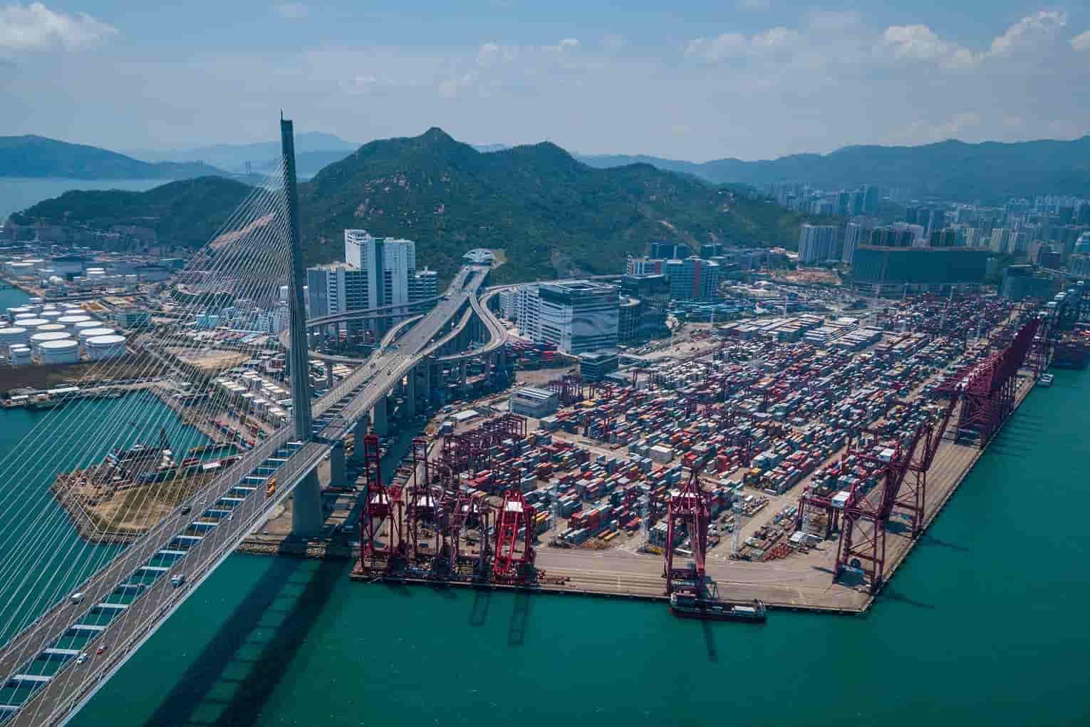 China Breaks Record in Cross-Border E-Commerce