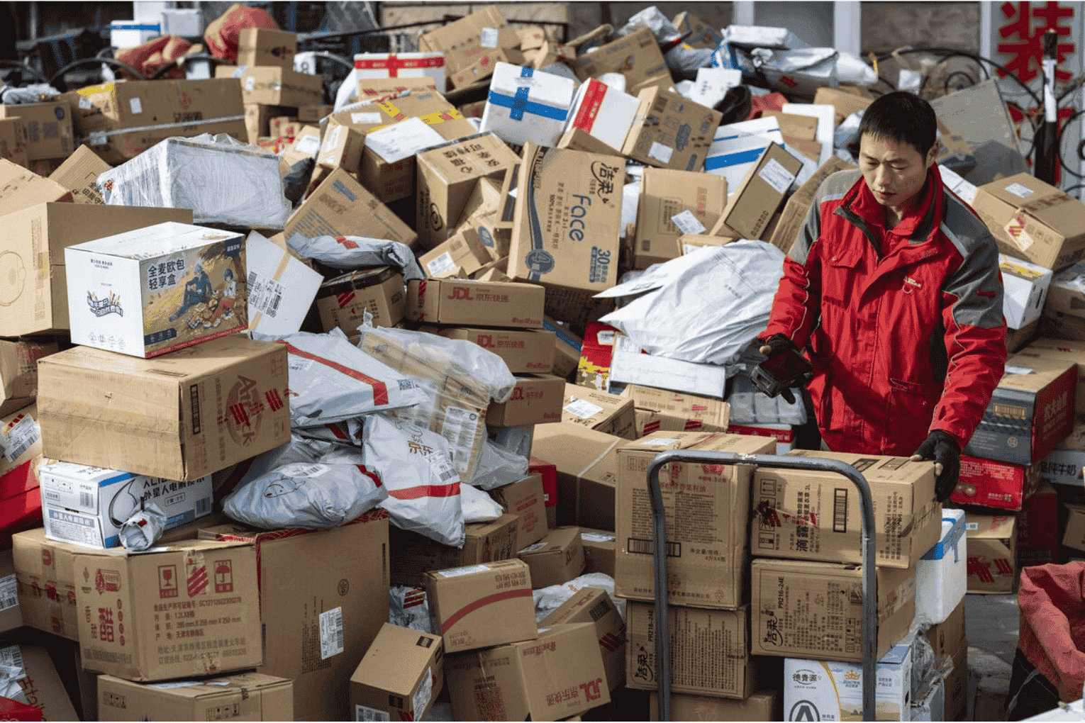 Chinese E‑Commerce Stock’s 230% Rally Faces Crucial Earnings Test
