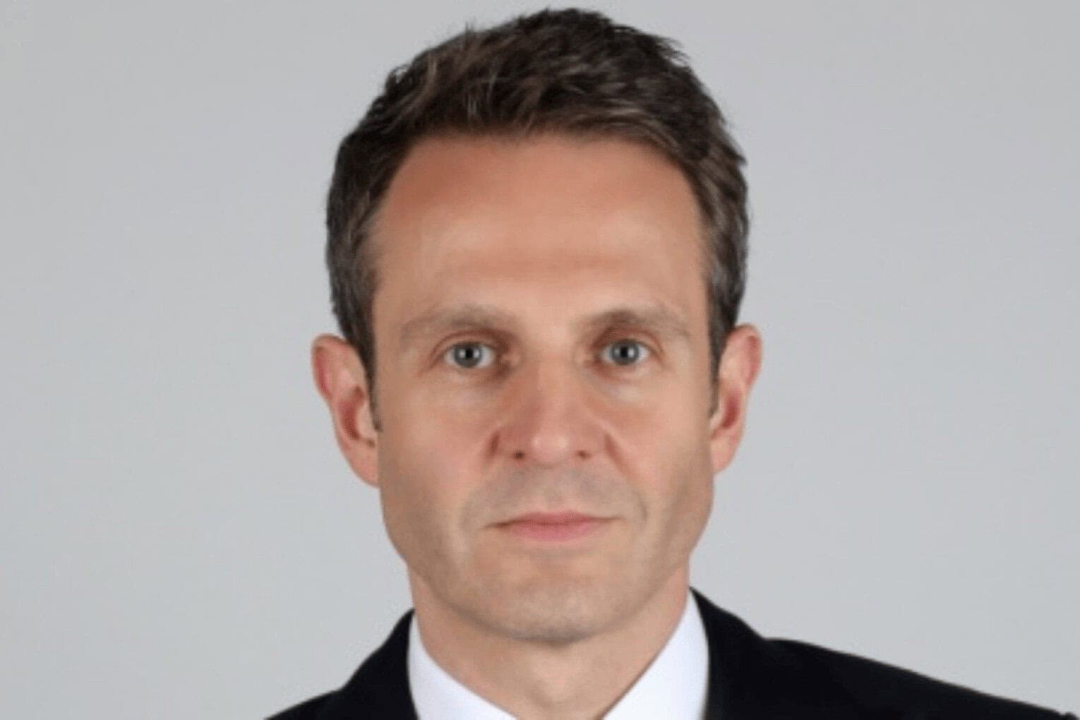 Mishcon de Reya Opens Two UAE Offices and Secures Hong Kong Practice Licence