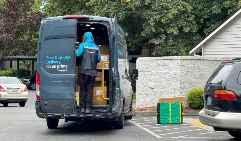 Amazon Becomes the Largest Carrier in the U.S., Delivering 6.7 Billion Packages in 2025