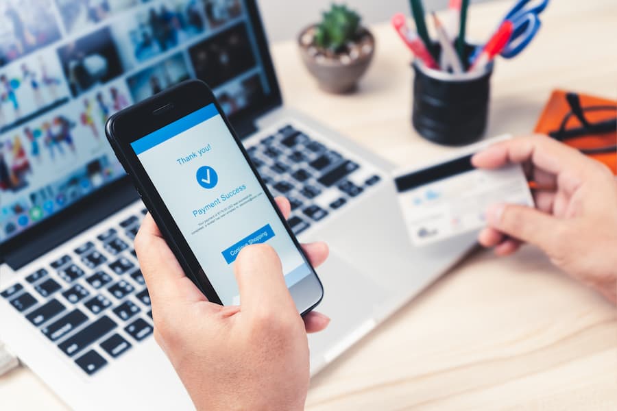 5 Ways E-Commerce Is Transforming Retail, Media and ICT in South Africa