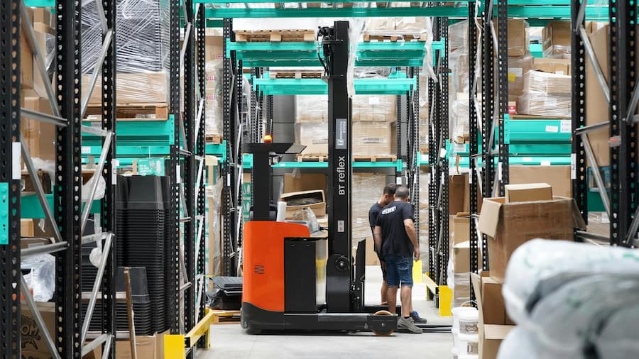 Amazon Invests €15 Billion in France to Expand Logistics and AI Operations