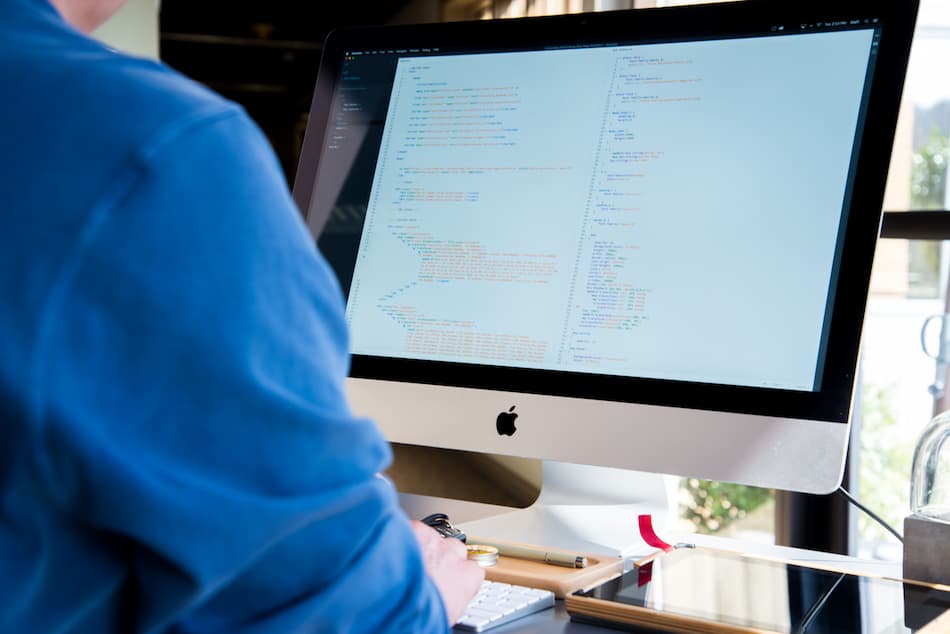 Dtec Partners with JetBrains to Accelerate AI Innovation Across UAE Startups