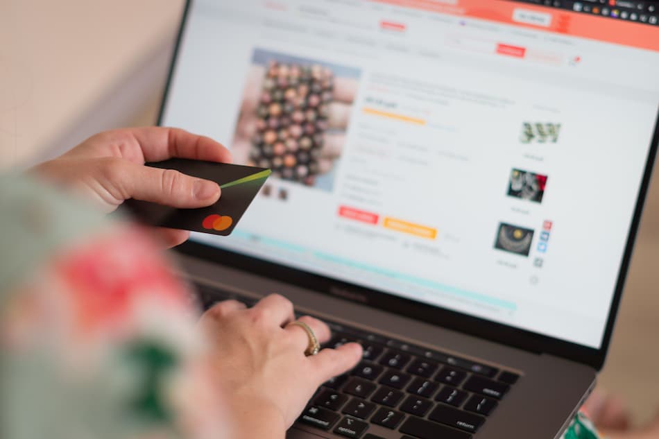 eBay Revenue Climbs 15% to $3.13 Billion in Q2 2026